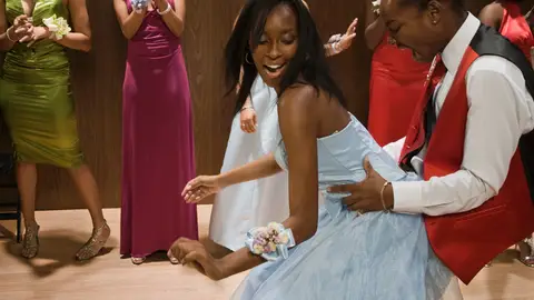 Mejor perrea sola como dice Bad Bunny Mejor perrea sola como dice Bad Bunny