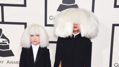 Así salvó Sia a su bailarina Maddie Ziegler de las manos de Harvey Weinstein