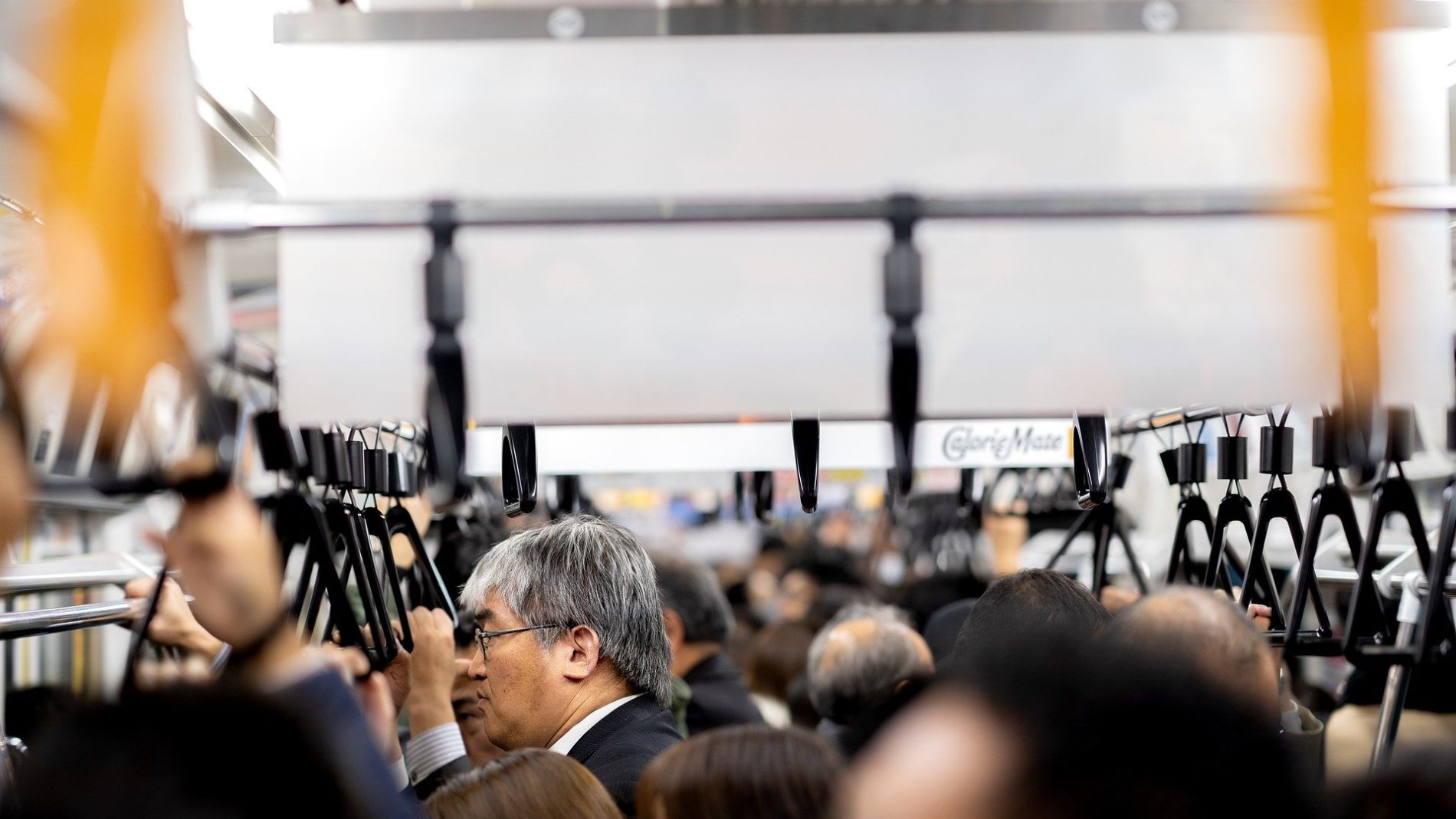 Metro de Berl&iacute;n invita a los pasajeros a no usar desodorante