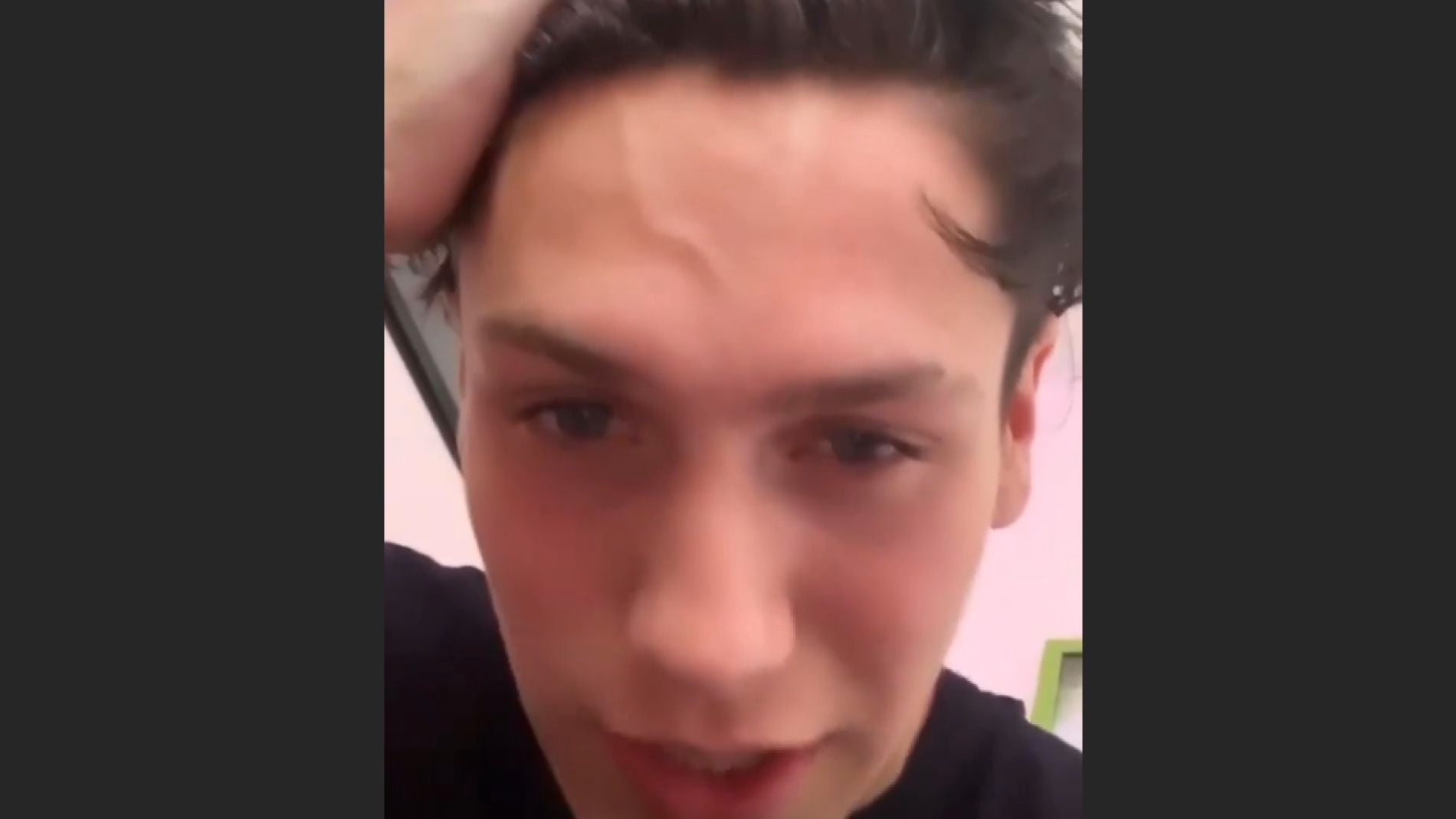 Chase Hudson, en la story donde pide perd&oacute;n a Charli D'Amelio