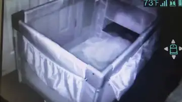 Una madre que sufrió un aborto ve al fantasma de un bebé moverse en su cuna