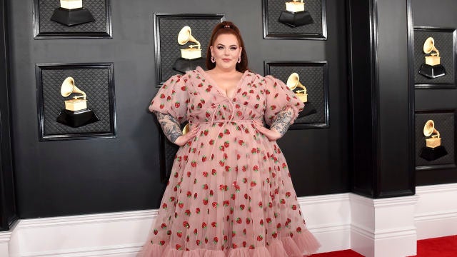 Tess Holliday en los premios Grammy 2020