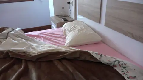 Cama sin hacer Cama sin hacer