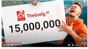 TheGrefg celebrando los 15 millones de suscriptores en YouTube