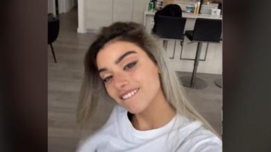 Dixie D'Amelio se independiza y 'abandona' a su hermana Charli 