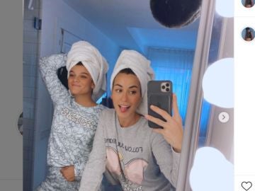 Noche de pijamas en casa de Paula Gonu