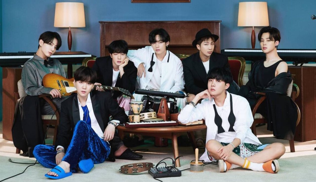 BTS en una imagen promocional