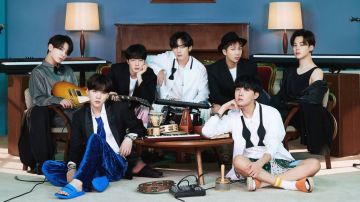 BTS en una imagen promocional