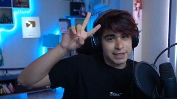RaptorGamer tranquilizando a sus seguidores