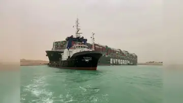 Atasco en el Canal de Suez