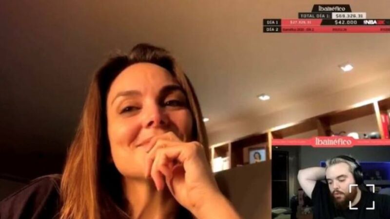 Mónica Carrillo consigue lo que quería de Ibai