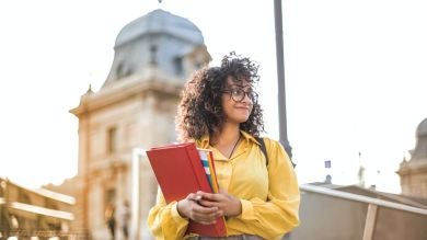 Una tuitera lo peta 'engañando' a sus padres con su admisión a la universidad