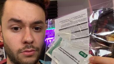 Duras críticas a TheGrefg, positivo en COVID con un espectáculo en directo