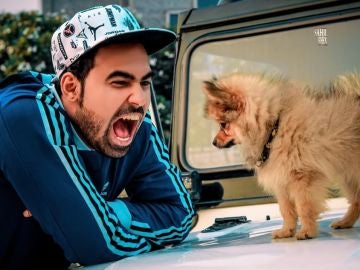 Gaurav y su perro Dólar