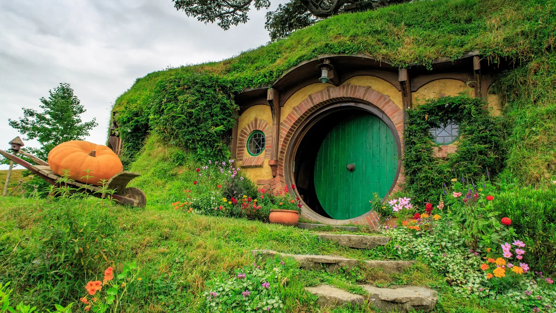 Casa Hobbit [archivo]