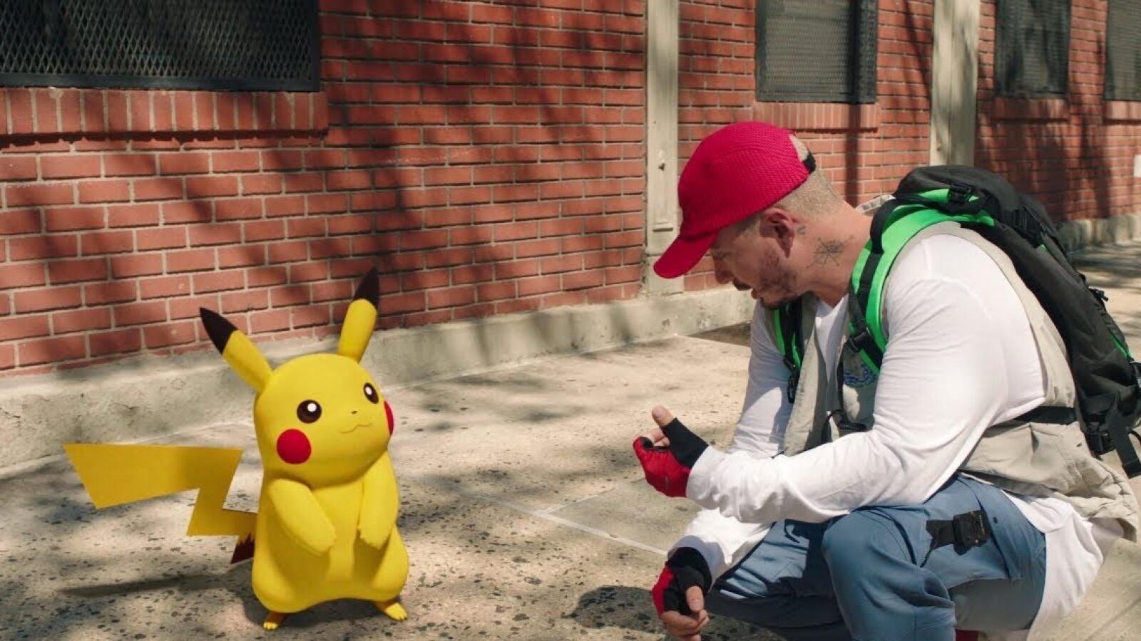 J Balvin lanza ‘Ten Cuidado’ junto a Pikachu