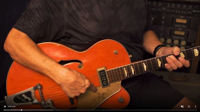 Encuentran una guitarra robada hace 45 años a un legendario roquero gracias al uso del reconocimiento facial