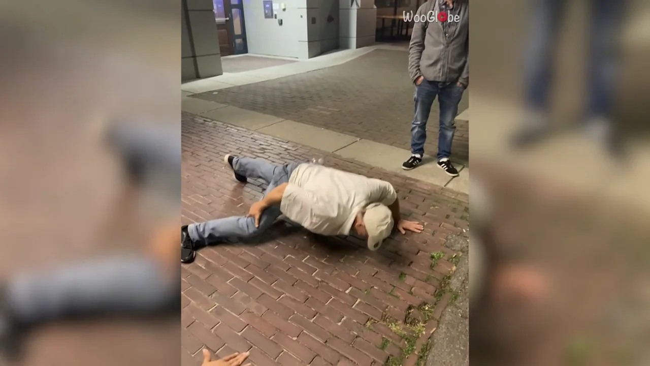Un anciano avergüenza a un joven al desafiarle a hacer flexiones con una sola mano