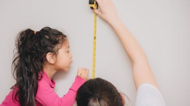 ¿A qué edad terminamos de crecer y desarrollarnos?