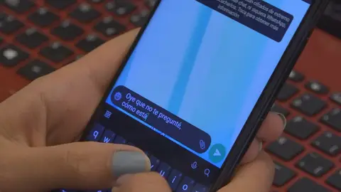 Preguntando por WhatsApp Preguntando por WhatsApp