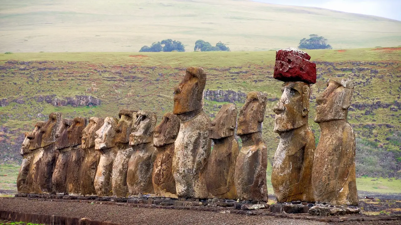 Rapa Nui: la triste historia de los dioses de piedra