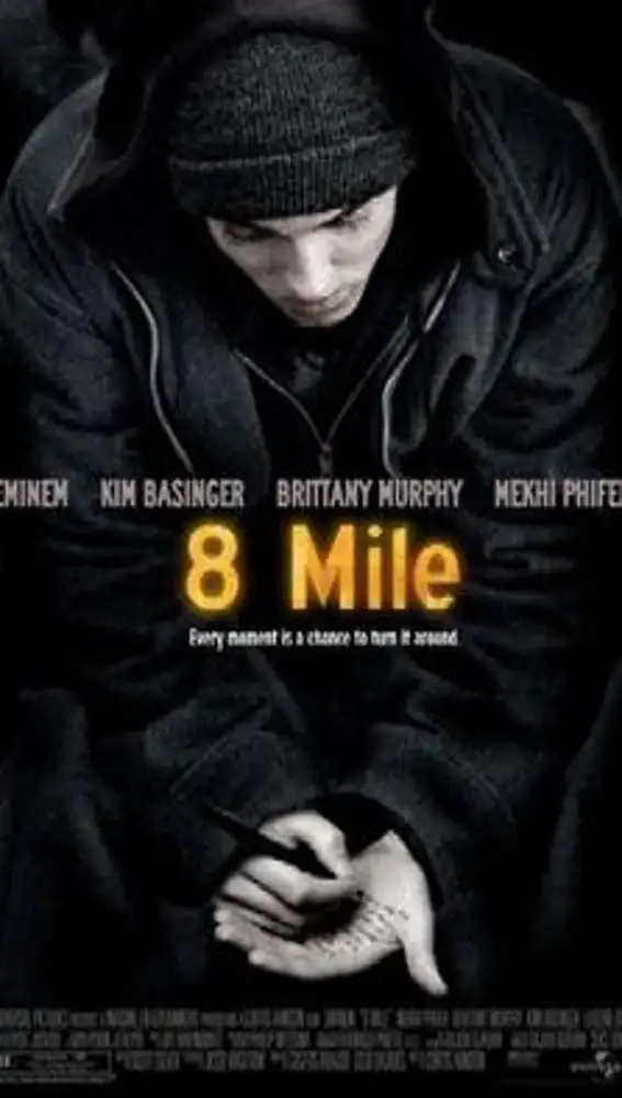 Poster promocional de la película "8 mile"