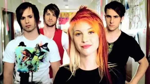 Paramore en su videoclip de 'Missery Business' Paramore en su videoclip de 'Missery Business'
