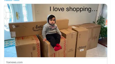 Un niño de dos años compra muebles en internet por valor de 2000 dólares y las redes alucinan Un niño de dos años compra muebles en internet por valor de 2000 dólares y las redes alucinan