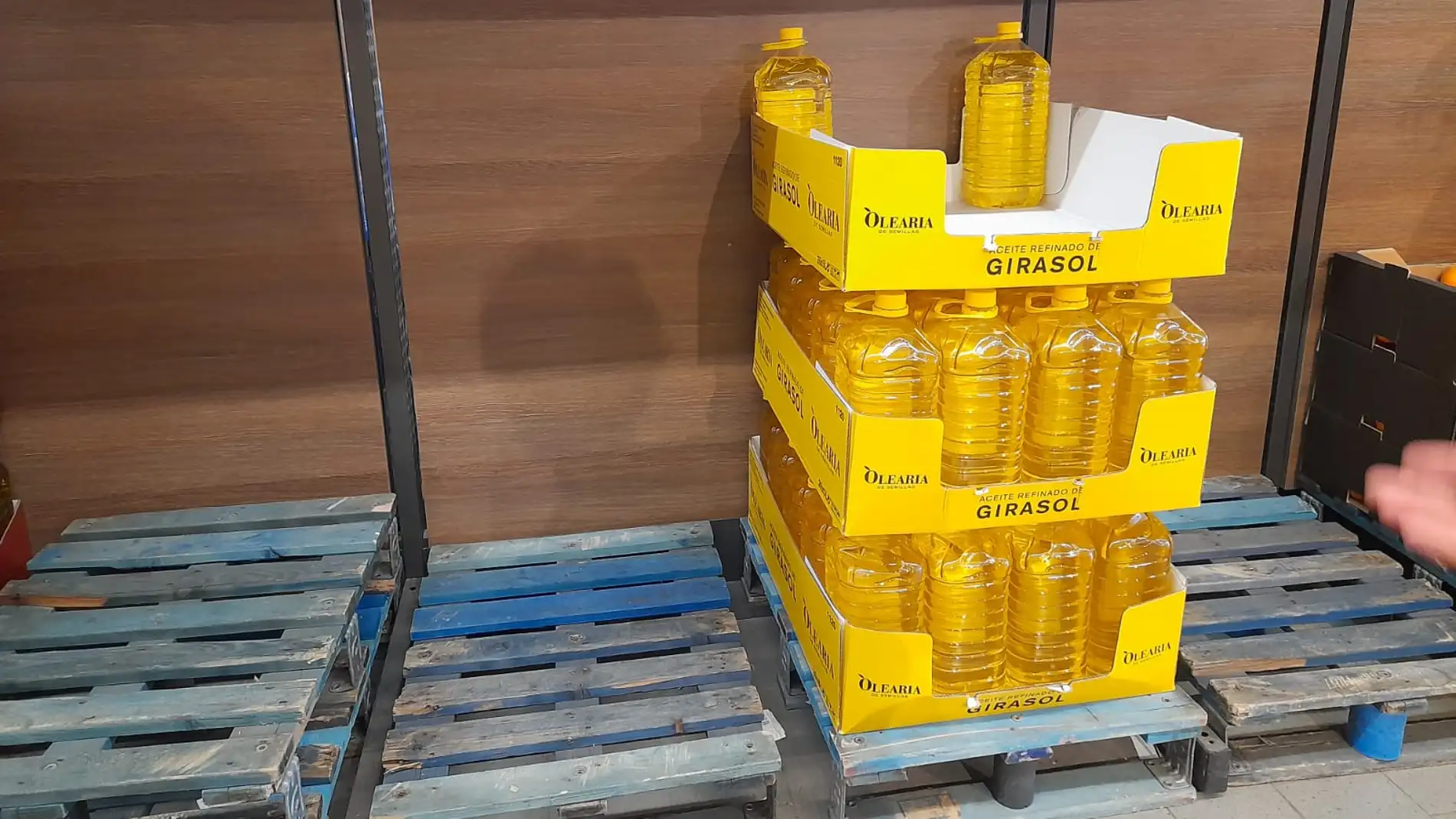 Algunos supermercados se están quedando sin aceite de girasol.