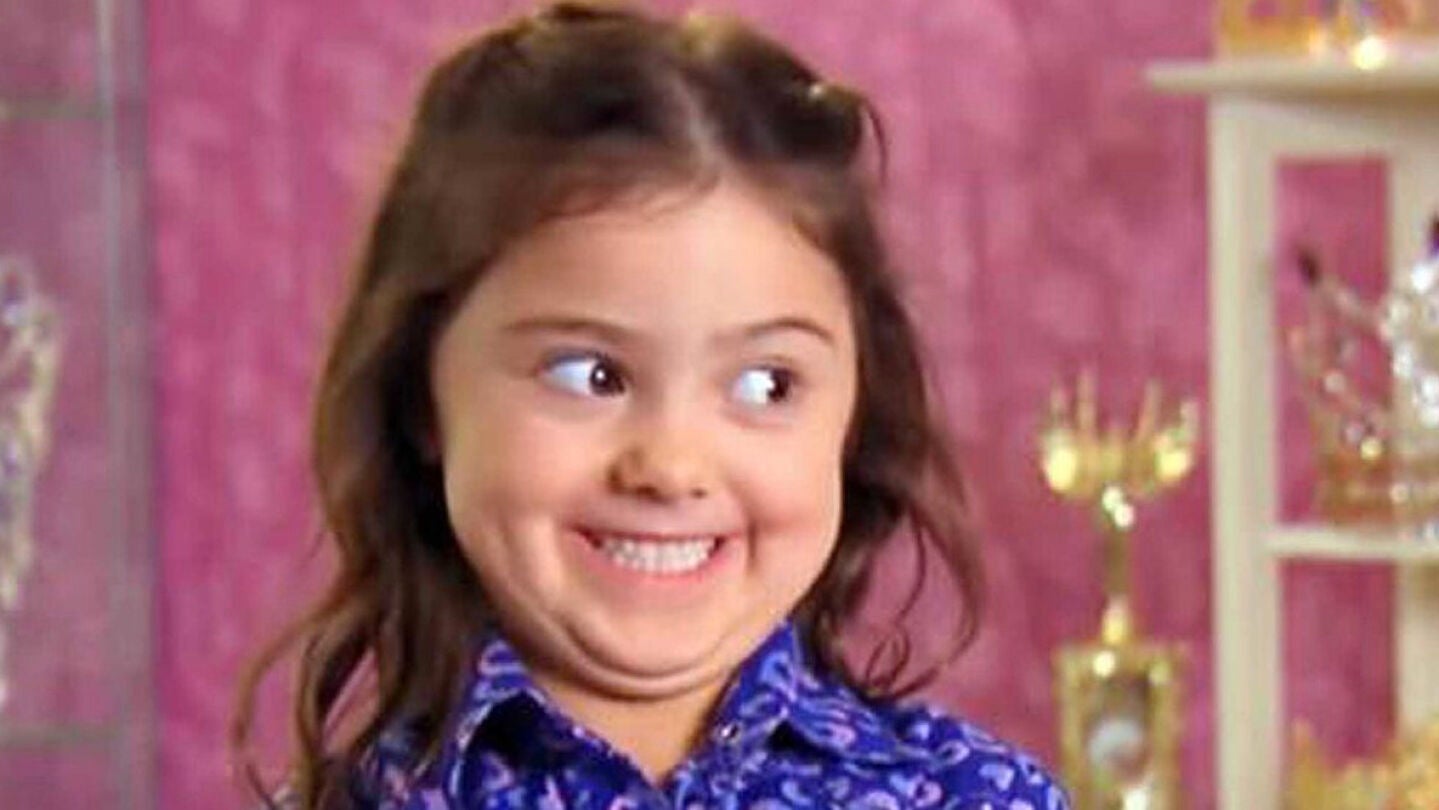 El meme de 'grinning girl'