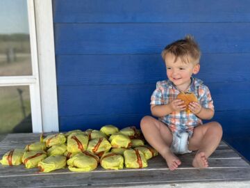 Un niño de dos años encarga 31 hamburguesas 