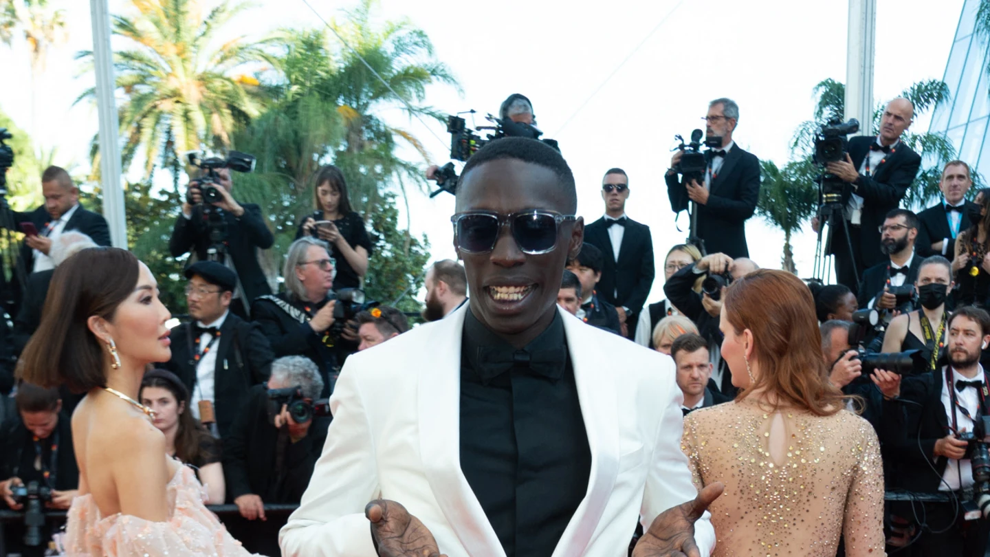 Khaby Lame en la alfombra roja de Cannes Khaby Lame en la alfombra roja de Cannes