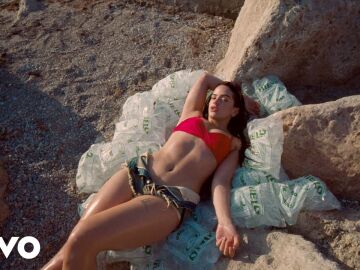 Cartel del videoclip de 'Despech&aacute;' de Rosal&iacute;a