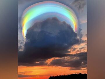 Así se vio la espectacular nube multicolor viral que apareció en el cielo de Haikou