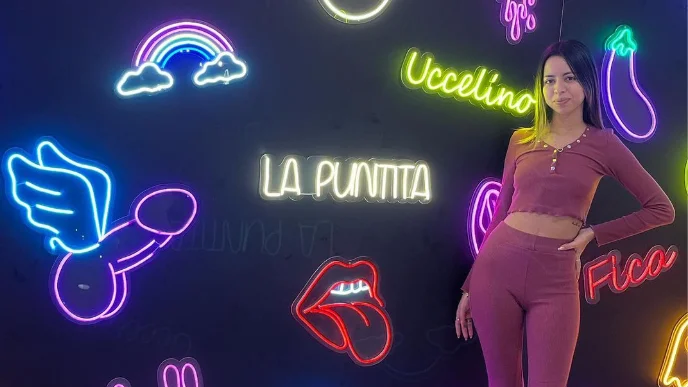 Kim Mikka, juguetona en todas sus redes Kim Mikka, juguetona en todas sus redes
