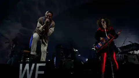 El cantante de Arcade Fire, Win Butler, y su esposa, la multiinstrumentista Régine Chassagne El cantante de Arcade Fire, Win Butler, y su esposa, la multiinstrumentista Régine Chassagne
