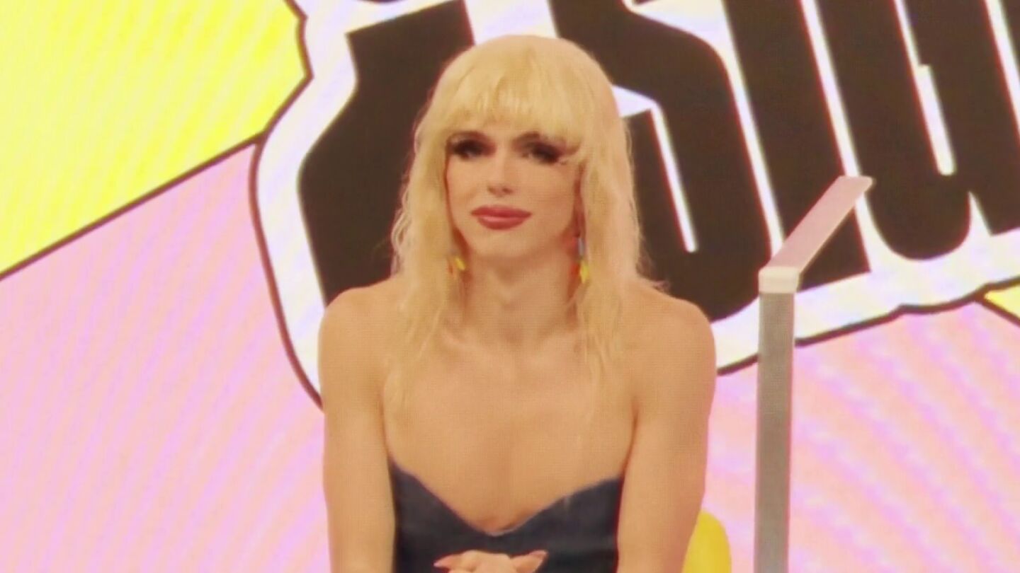 Samantha reflexiona sobre la identidad en Internet en 'Cr&iacute;menes online': "&iquest;Qui&eacute;nes somos realmente?"