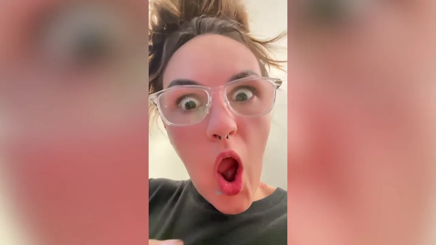 La influencer sin dientes que tiene 2 millones de seguidores en TikTok La influencer sin dientes que tiene 2 millones de seguidores en TikTok