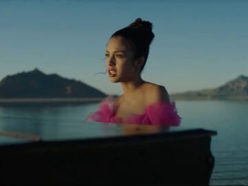 Olivia Rodrigo en su videoclip de 'All I Want'.
