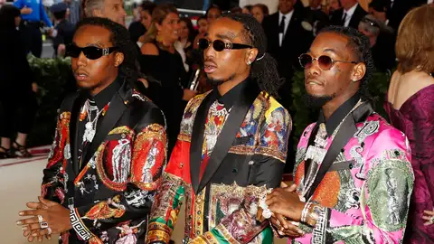 Los raperos Takeoff (i), Offset (c) y Quava (d), del grupo de hip hop Migos, en una fotografía de archivo Los raperos Takeoff (i), Offset (c) y Quava (d), del grupo de hip hop Migos, en una fotografía de archivo