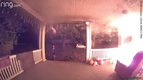 Gira con su coche por la calle equivocada y termina salvando la vida de cuatro hermanos Gira con su coche por la calle equivocada y termina salvando la vida de cuatro hermanos