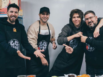Willyrex, Vegetta y Rubius, junto a Dani García