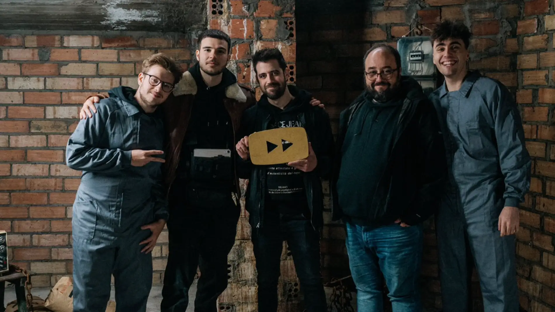 Axozer, Alec Hernández, Auronplay, Polispol y Karchez, en el Rewind