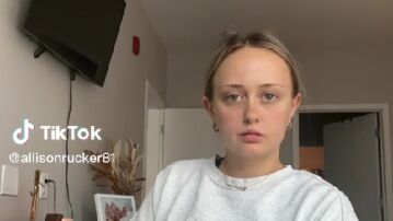 Una joven cree que tiene piedras en el riñón y le dan la sorpresa de su vida