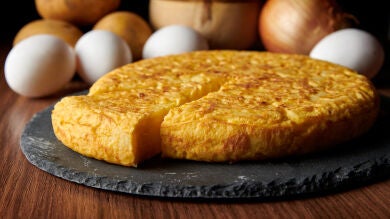 Un hombre pide un bocata de tortilla de patatas en un bar de Vigo y su precio genera polémica: 