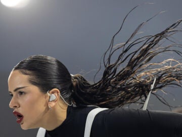 Rosal&iacute;a en Lollapalooza Brasil 2023