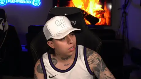 WestCOL en uno de sus directos WestCOL en uno de sus directos