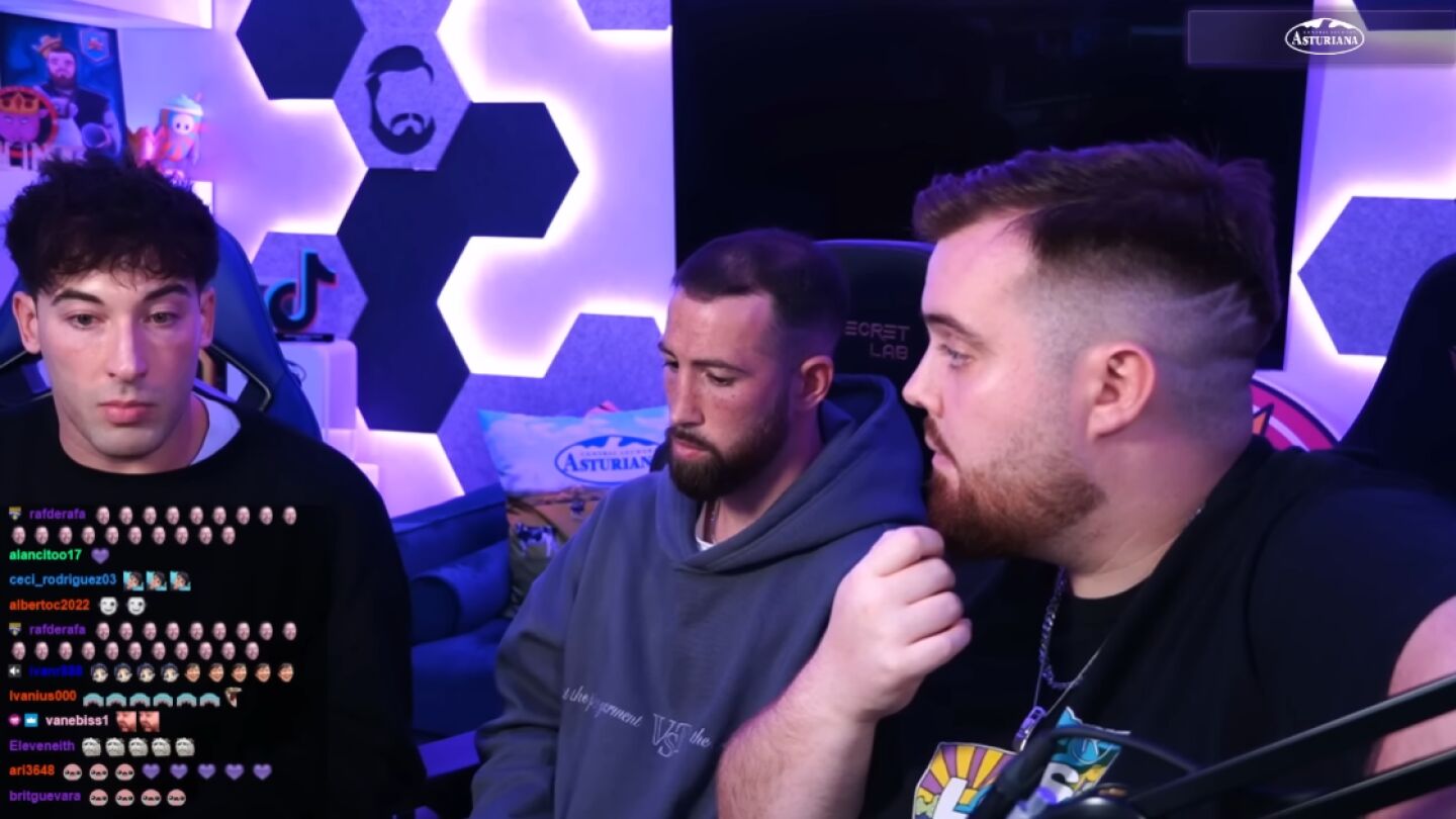 Viruzz, Sandor Mart&iacute;n e Ibai durante el anuncio.
