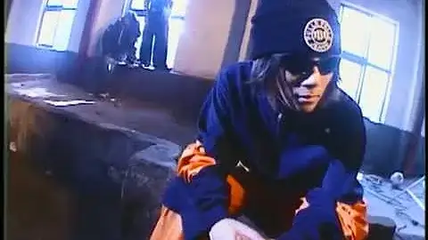 Videoclip de 'Come Back Here' de Seo Taiji and Boys Videoclip de 'Come Back Here' de Seo Taiji and Boys