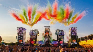 Love the 90s, o por qué triunfan los festivales de la nostalgia